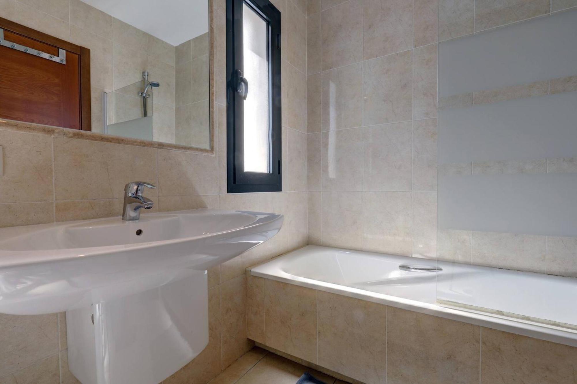 011 Bright And Spacious With Private Pool Villa *