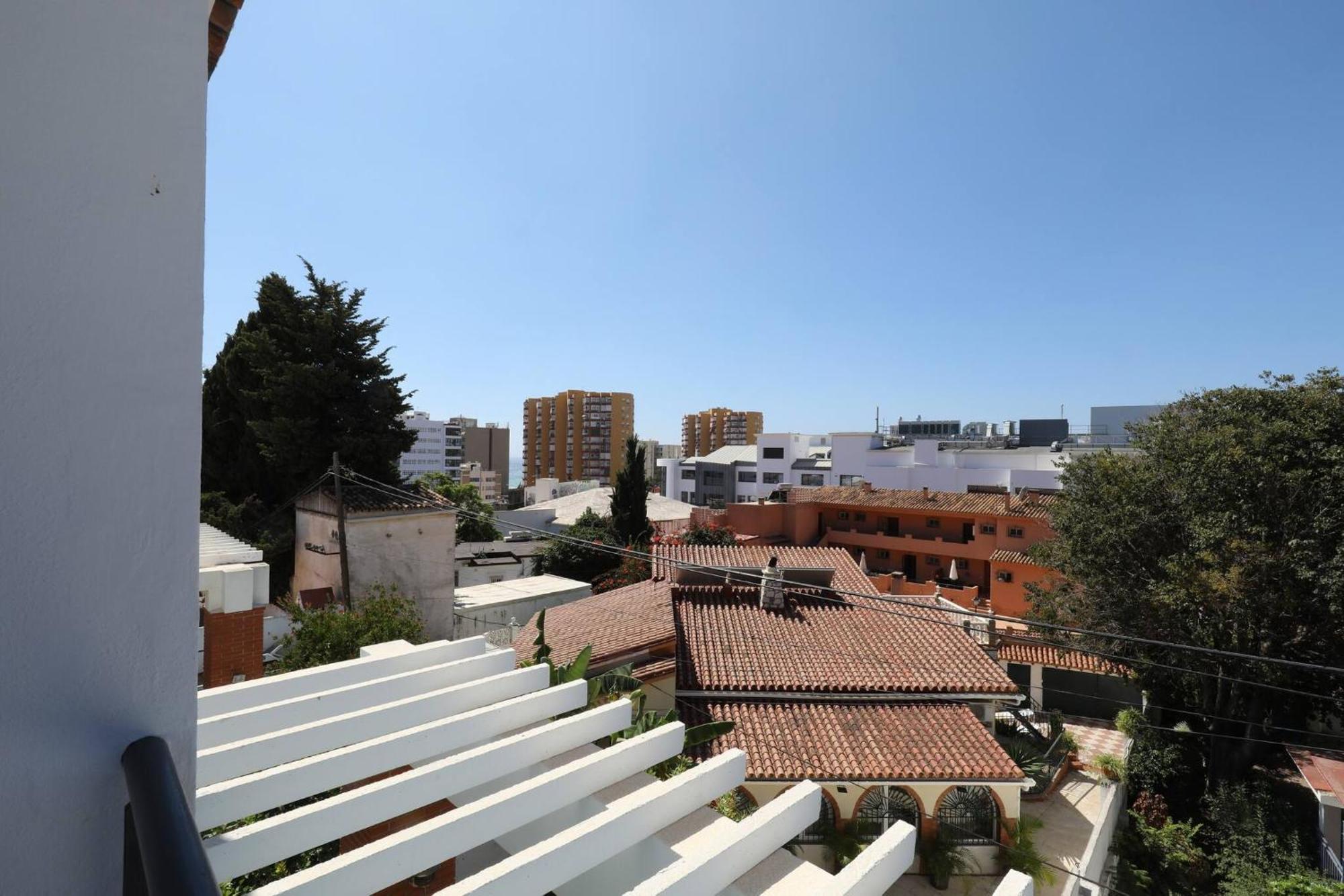 Villa 011 Bright And Spacious With Private Pool Benalmadena